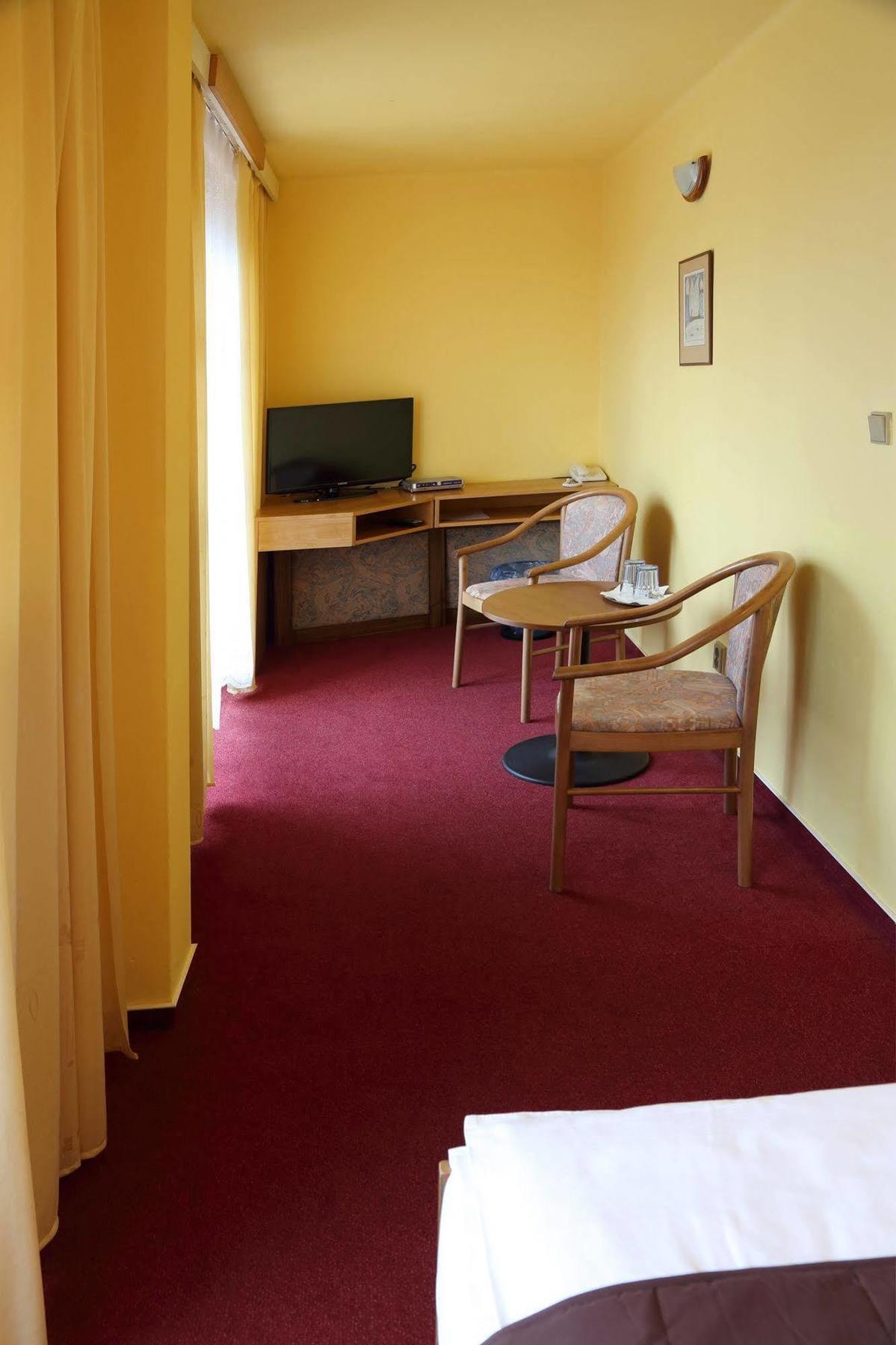 Resort Hotel Zvikov Zvíkovské Podhradí Esterno foto