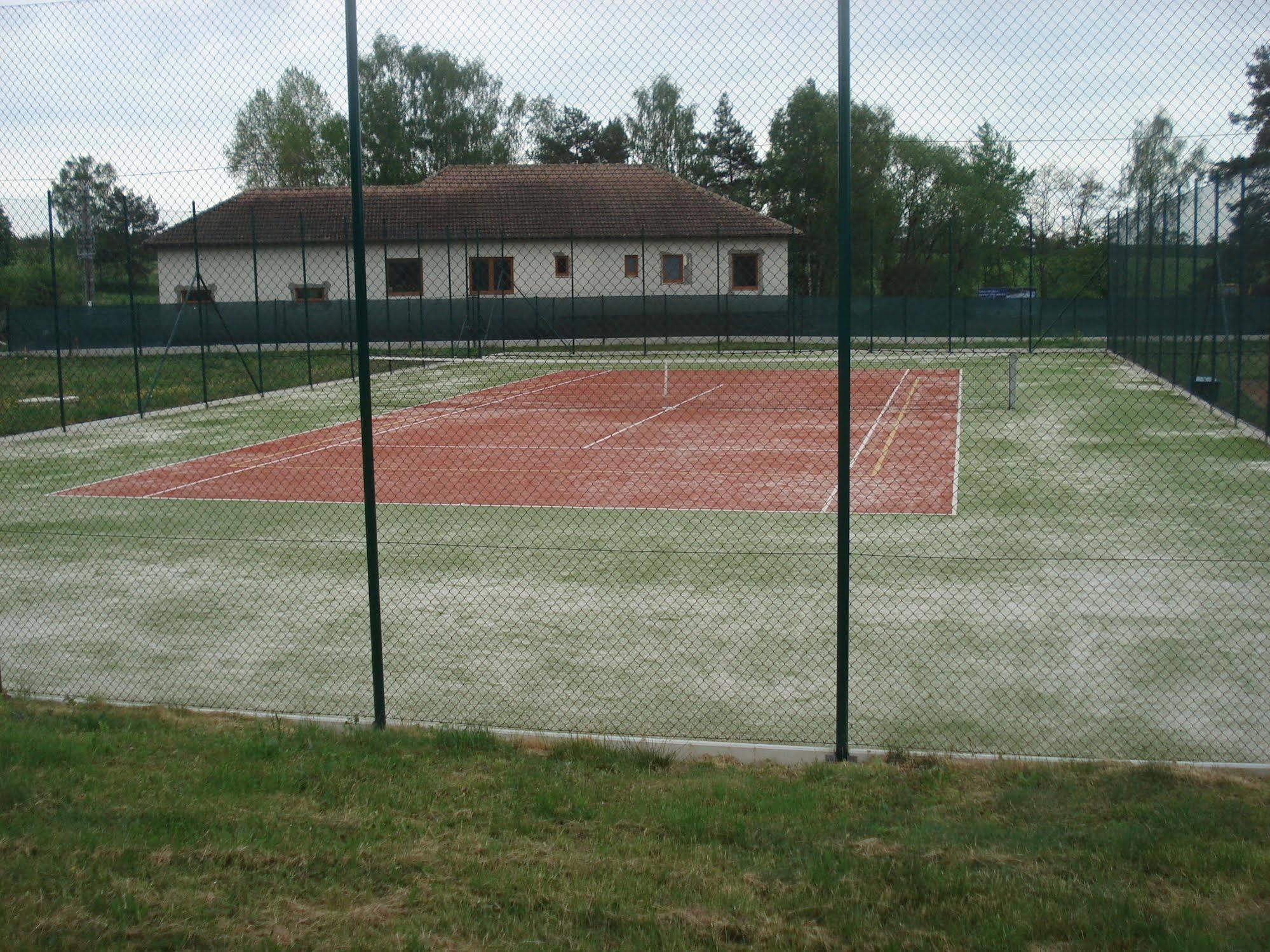 Resort Hotel Zvikov Zvíkovské Podhradí Esterno foto