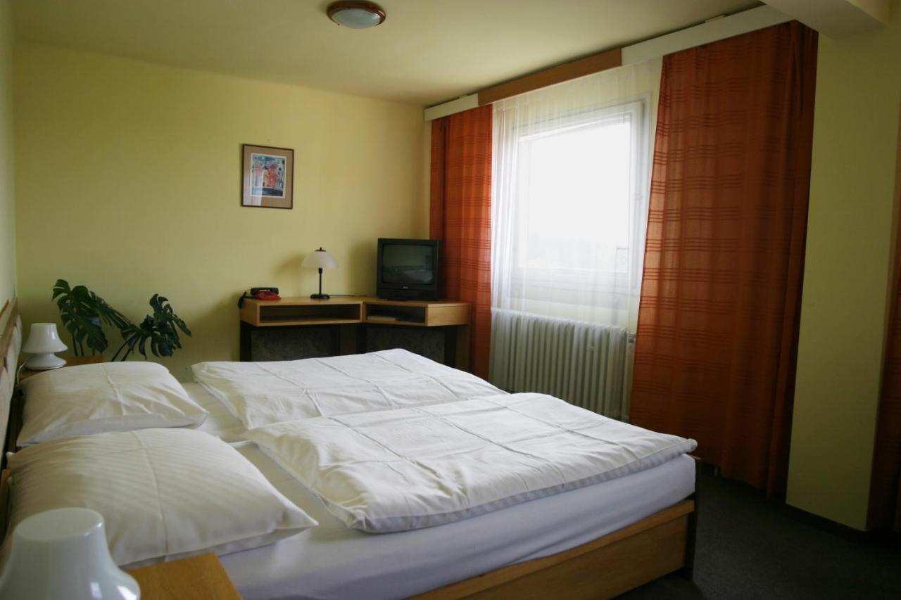 Resort Hotel Zvikov Zvíkovské Podhradí Esterno foto